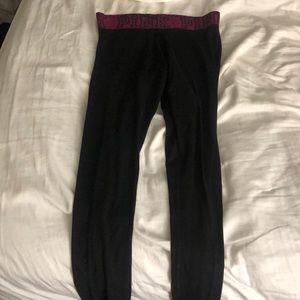 Victoria’s Secret PINK leggings